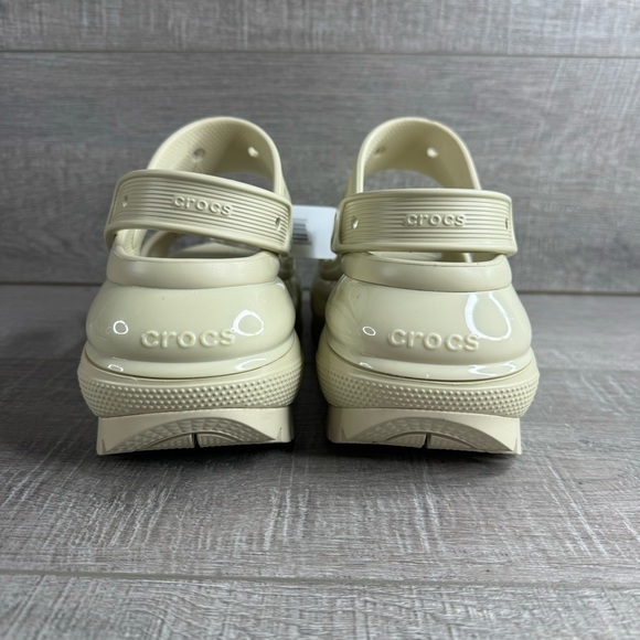Brand New Crocs Mega Crush Bone Off White Platform chunky Sandals - Size 9 NWT - Picture 3 of 7